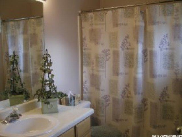 648 Orangewood Ln, Sandy, UT 84070 — photo 8