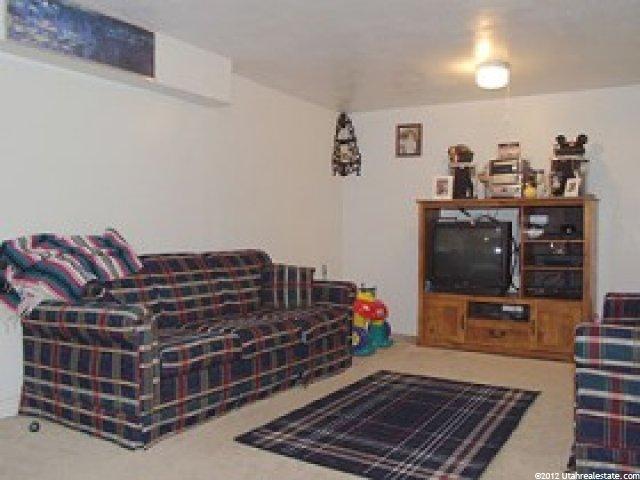 9946 S 730 E, Sandy, UT 84094 — photo 8