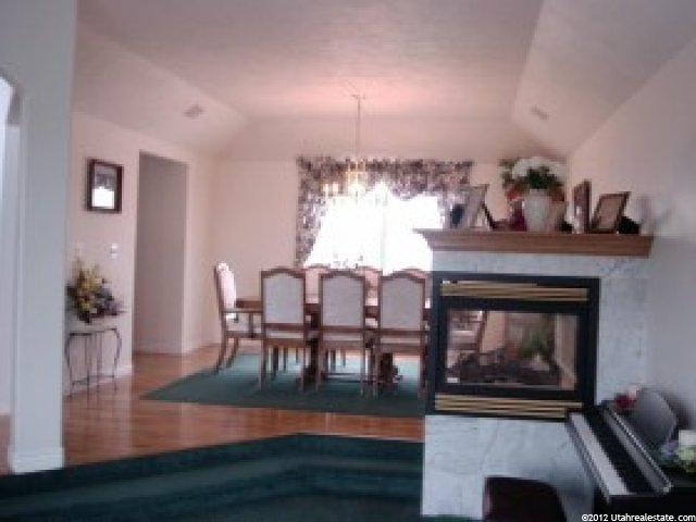 1530 E Beechwood Dr, Layton, UT 84040 — photo 4