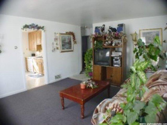 968 E 1000 S, Clearfield, UT 84015 — photo 4