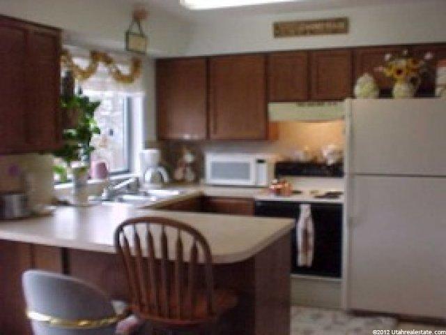 878 E 575 N, Layton, UT 84041 — photo 2