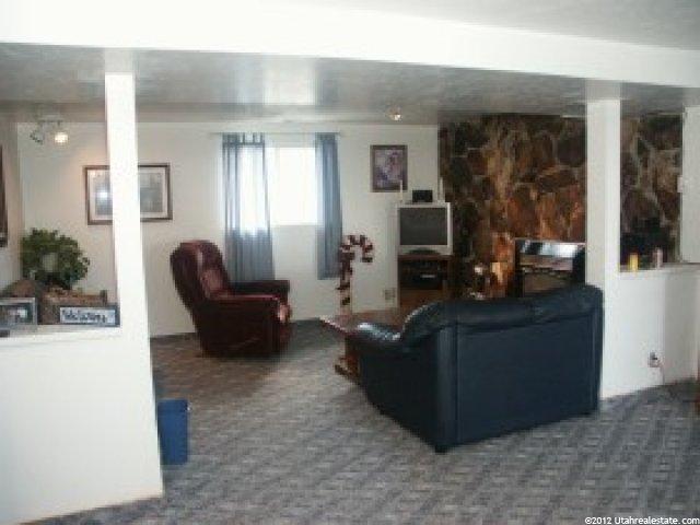 285 N 100 E, Millville, UT 84326 — photo 5