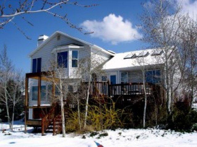 8078 S Big Pine Dr, Sandy, UT 84094 — photo 2
