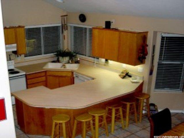 8078 S Big Pine Dr, Sandy, UT 84094 — photo 4