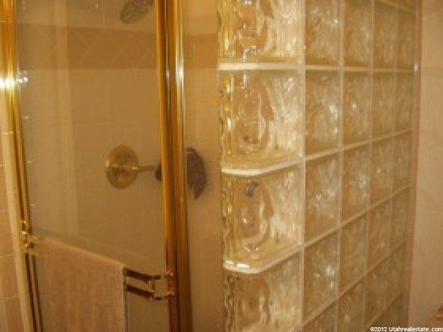 9269 Jefferson Ln, Sandy, UT 84070 — photo 5