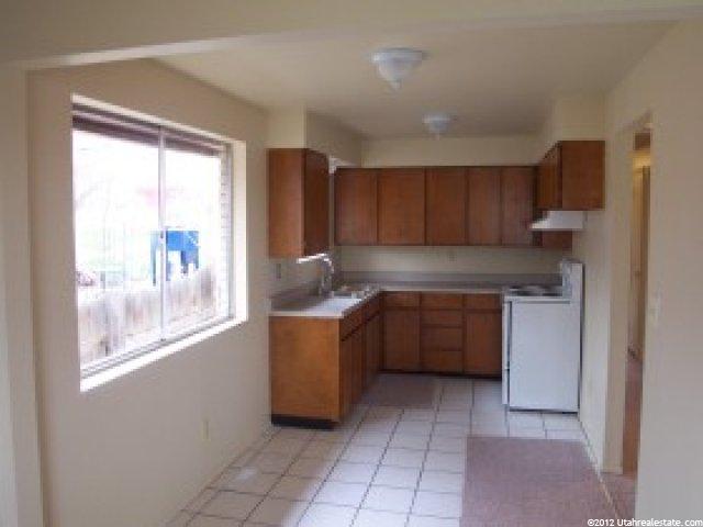 1021 Doxey St, Ogden, UT 84403 — photo 7