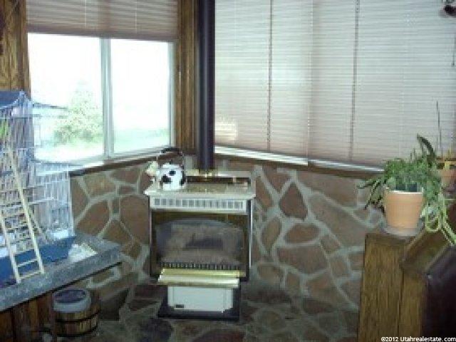 1593 N 1000 W, Clinton, UT 84015 — photo 5
