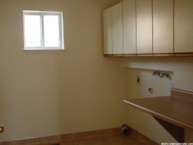 2006 N 150 E, Centerville, UT 84014 — photo 6