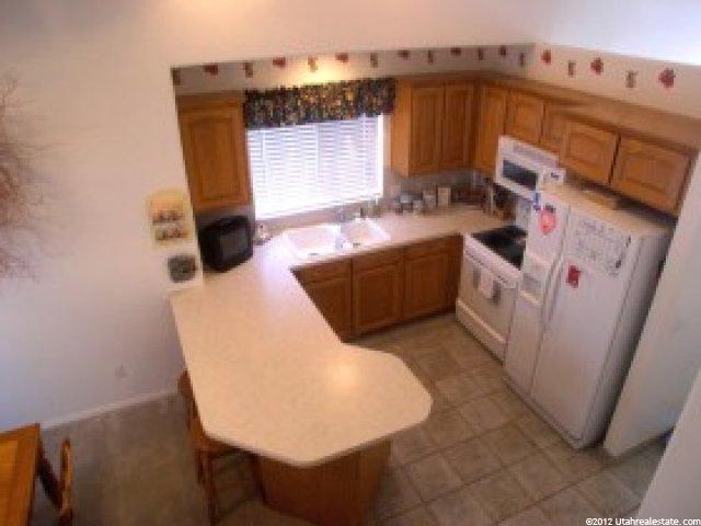 1076 W 1875 N, Clinton, UT 84015 — photo 4