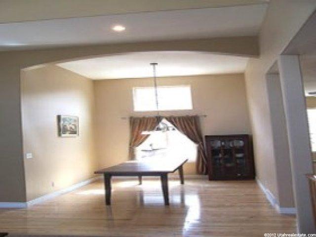 520 E Dorthea Way S, North Salt Lake, UT 84054 — photo 2