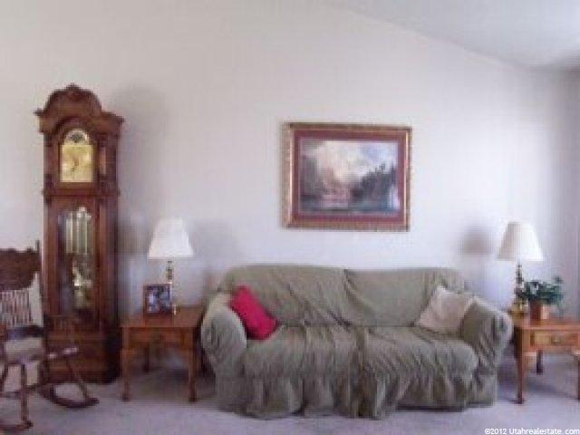 2477 W 1850 N, Clinton, UT 84015 — photo 4