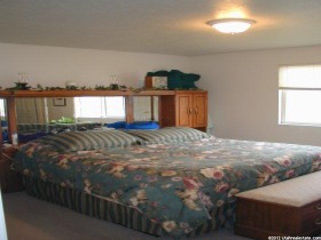 5240 S 2700 W, Roy, UT 84067 — photo 8