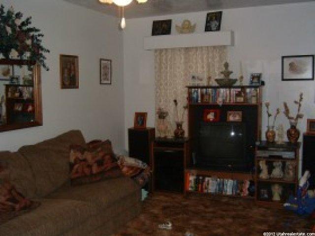 424 S Tremont St, Tremonton, UT 84337 — photo 4