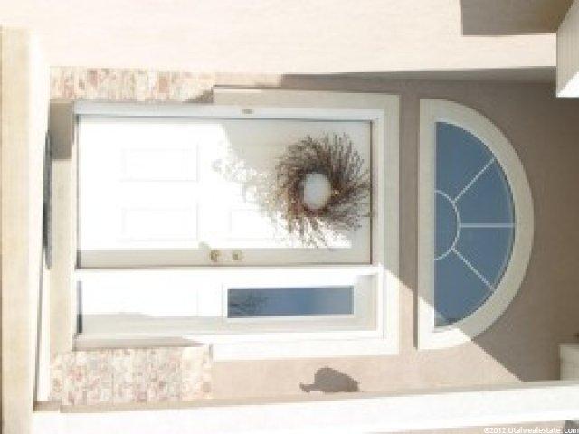 384 W Elberta Dr N, Pleasant View, UT 84414 — photo 2