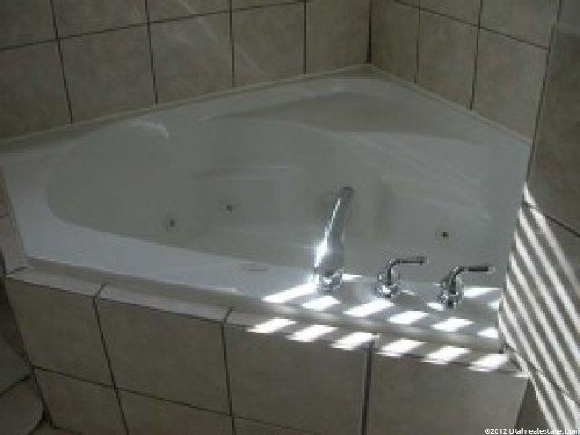 2081 N 450 W, Sunset, UT 84015 — photo 3