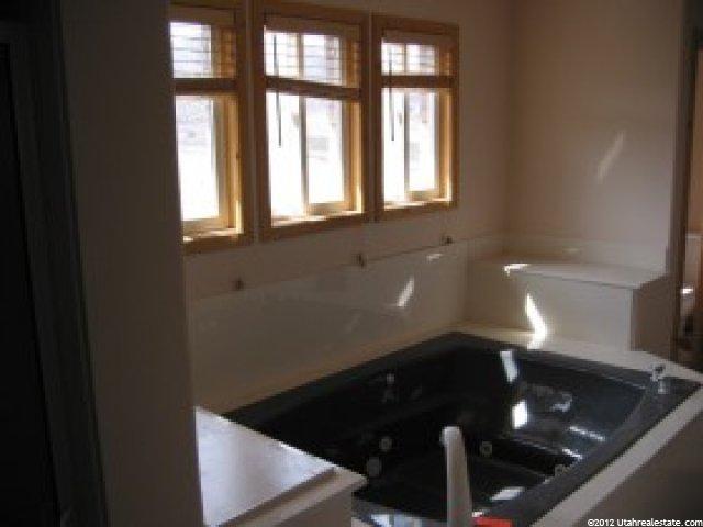 6587 E 1100 S, Huntsville, UT 84317 — photo 7