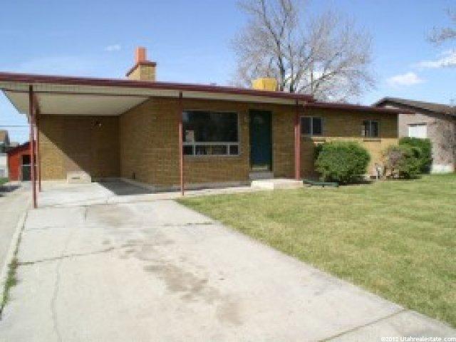 706 W 2300 N, Clinton, UT 84015 — photo 2