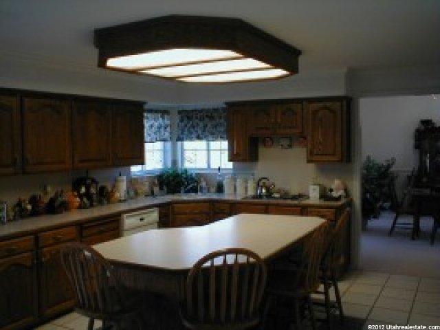 79 S 2700 E, Layton, UT 84040 — photo 5