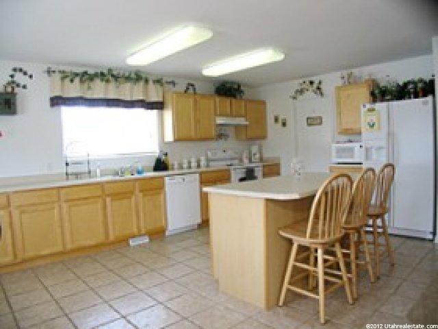 7656 S 1900 E, South Weber, UT 84405 — photo 4
