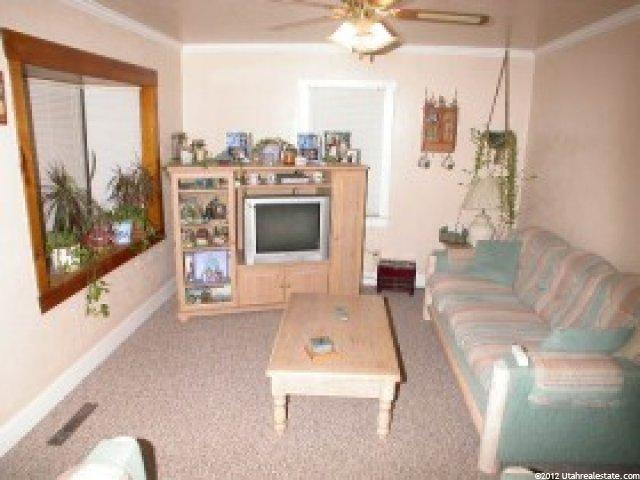 730 Healy St, Ogden, UT 84403 — photo 2