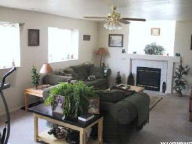 5540 S 3200 W, Roy, UT 84067 — photo 2