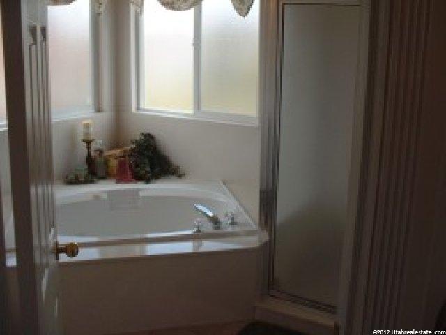706 W 2225 S, Syracuse, UT 84075 — photo 6