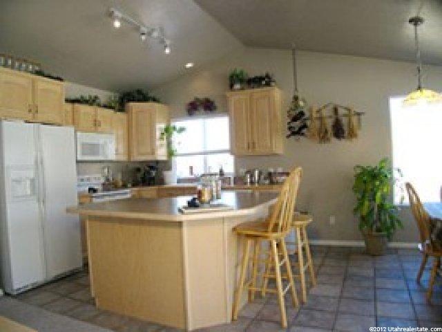 946 E 1525 N, North Ogden, UT 84404 — photo 5