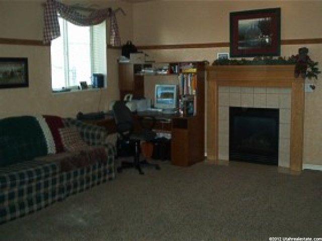 378 W 1800 S, Clearfield, UT 84015 — photo 5