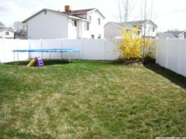 469 W 500 N, Clearfield, UT 84015 — photo 2