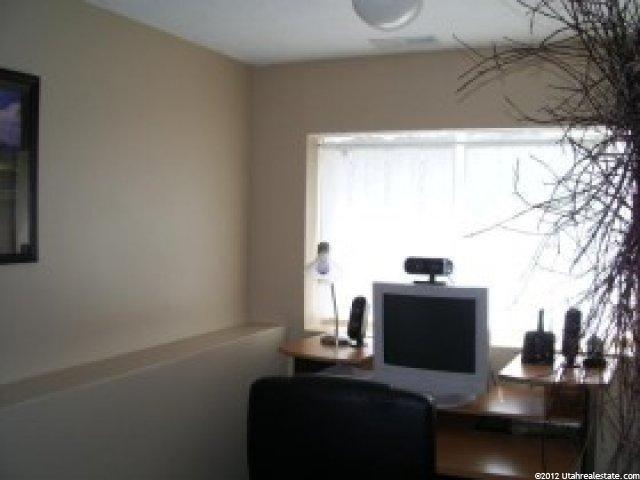 469 W 500 N, Clearfield, UT 84015 — photo 5