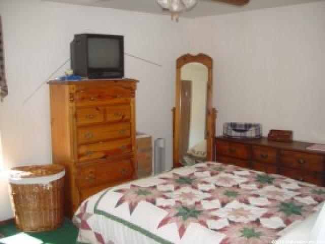 5037 S 2875 W, Roy, UT 84067 — photo 5