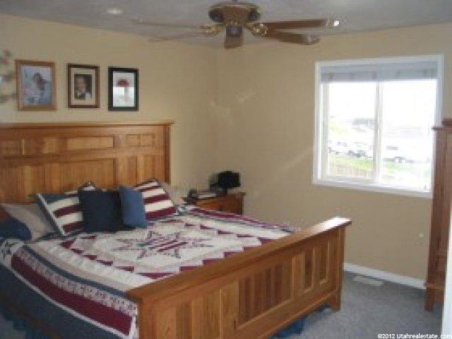73 W 2150 N, Layton, UT 84041 — photo 5