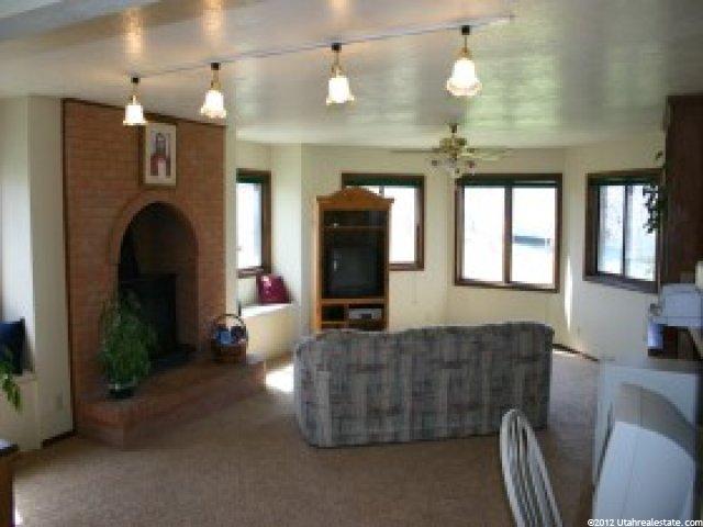398 N 225 E, Hyde Park, UT 84318 — photo 2