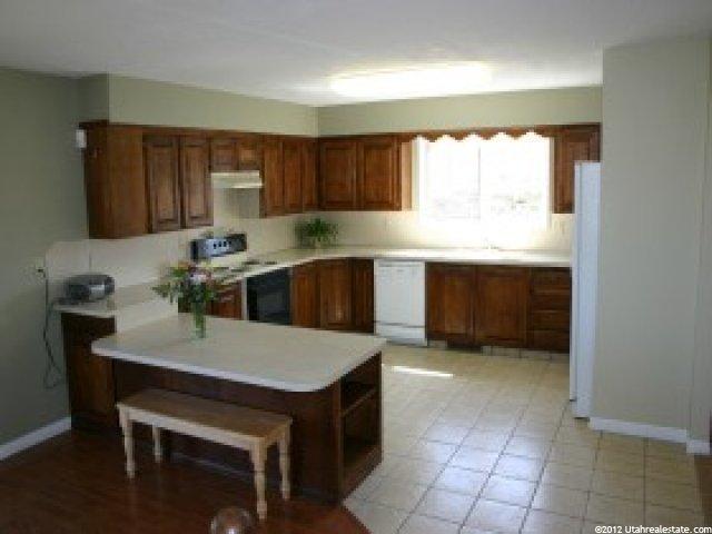 398 N 225 E, Hyde Park, UT 84318 — photo 4