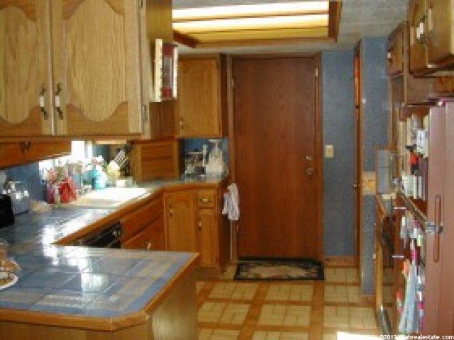 2154 N 2350 E, Layton, UT 84040 — photo 2