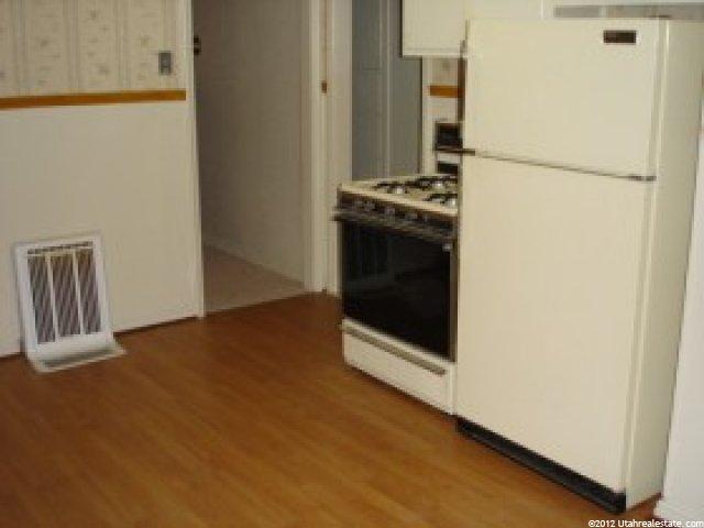 527 W 550 N, West Bountiful, UT 84087 — photo 2