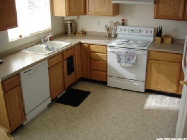 2038 S 2830 W, Syracuse, UT 84075 — photo 2