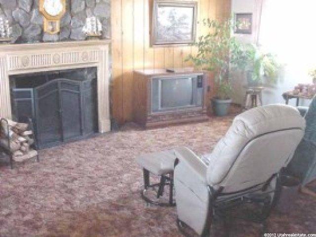 360 N 300 E, Millville, UT 84326 — photo 2