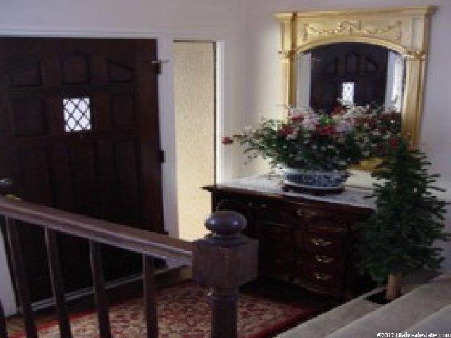 8369 Mesa Dr, Sandy, UT 84093 — photo 2