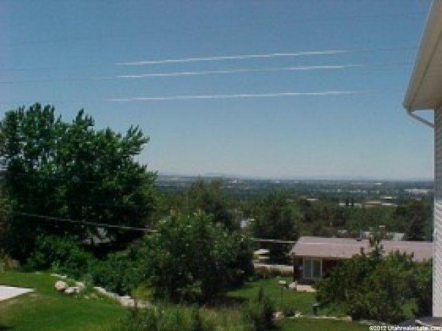 439 Simoron Dr, Ogden, UT 84404 — photo 4