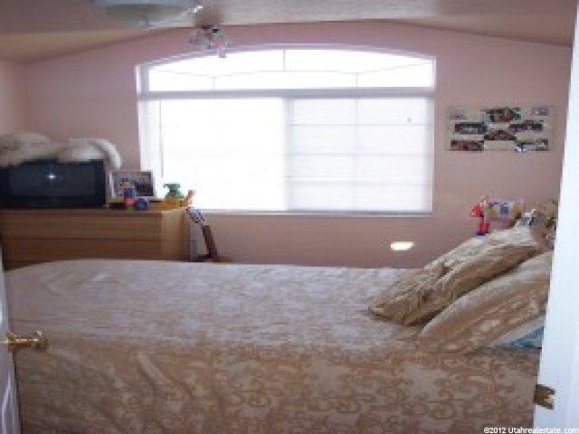 2437 W 2375 N, Clinton, UT 84015 — photo 4