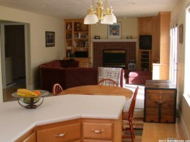564 E Spruce Glen Rd, Murray, UT 84107 — photo 3