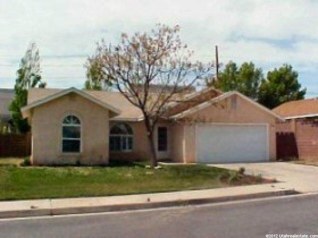 361 N 2040 E, St. George, UT 84790 — photo 4