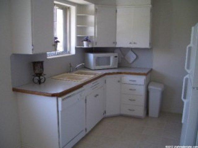 138 W 400 N, Clearfield, UT 84015 — photo 5