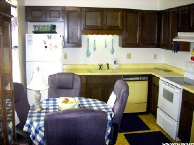5925 Sultan Cir, Murray, UT 84107 — photo 5