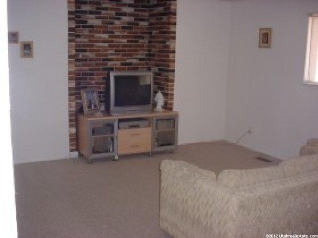 125 W 1100 N, Logan, UT 84341 — photo 5