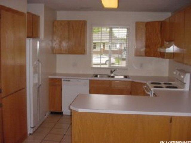 1035 Darling St, Ogden, UT 84403 — photo 3