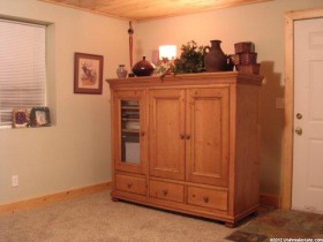 265 E Main St, Moroni, UT 84646 — photo 8