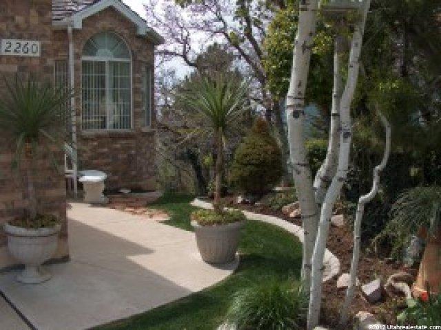 2260 E Rolling Oaks Ln, Layton, UT 84040 — photo 7