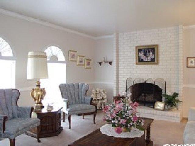 432 Laurel Dr, Sandy, UT 84070 — photo 2